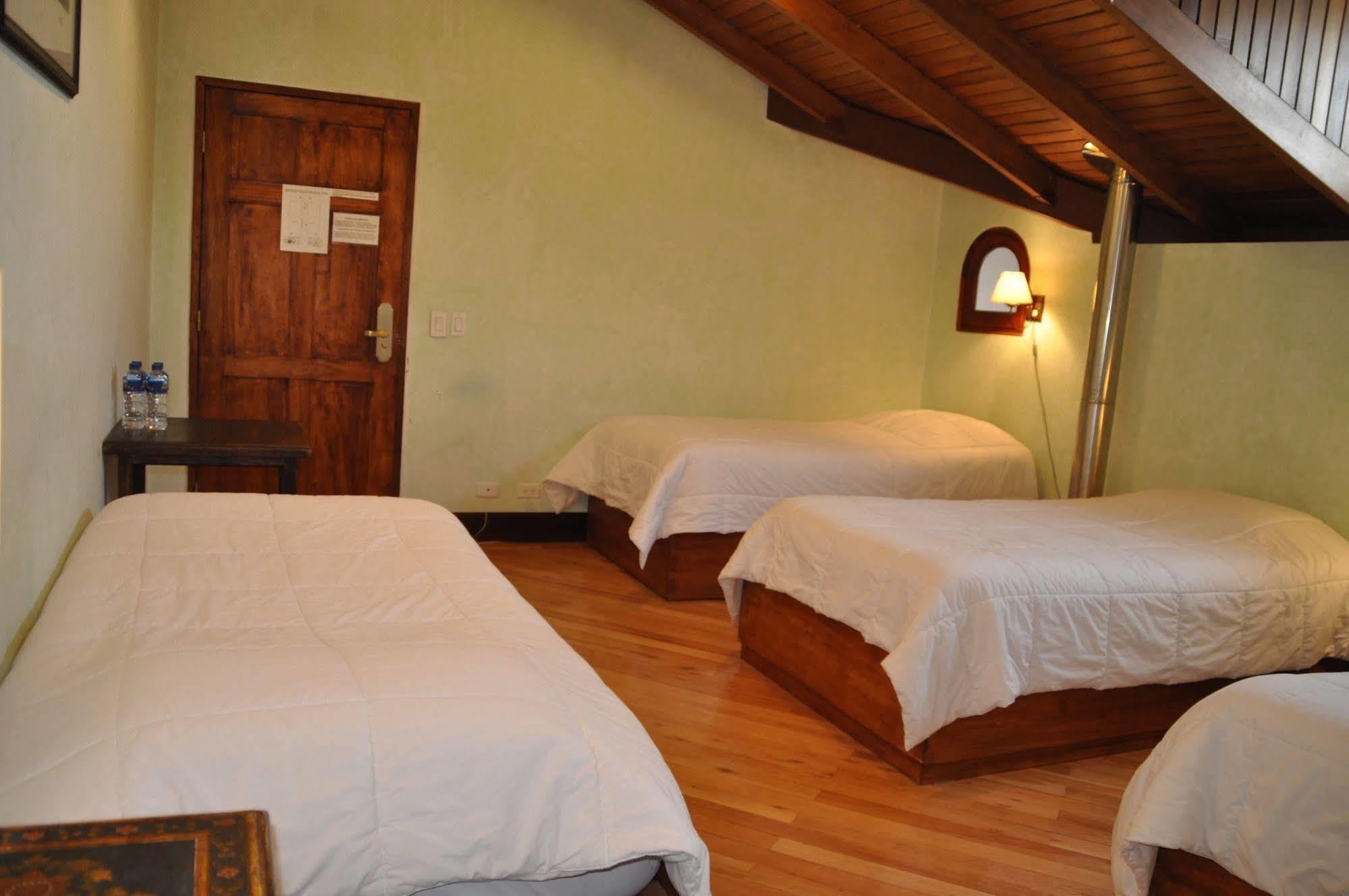 Boutique Hotel Casa Foch キト エクステリア 写真