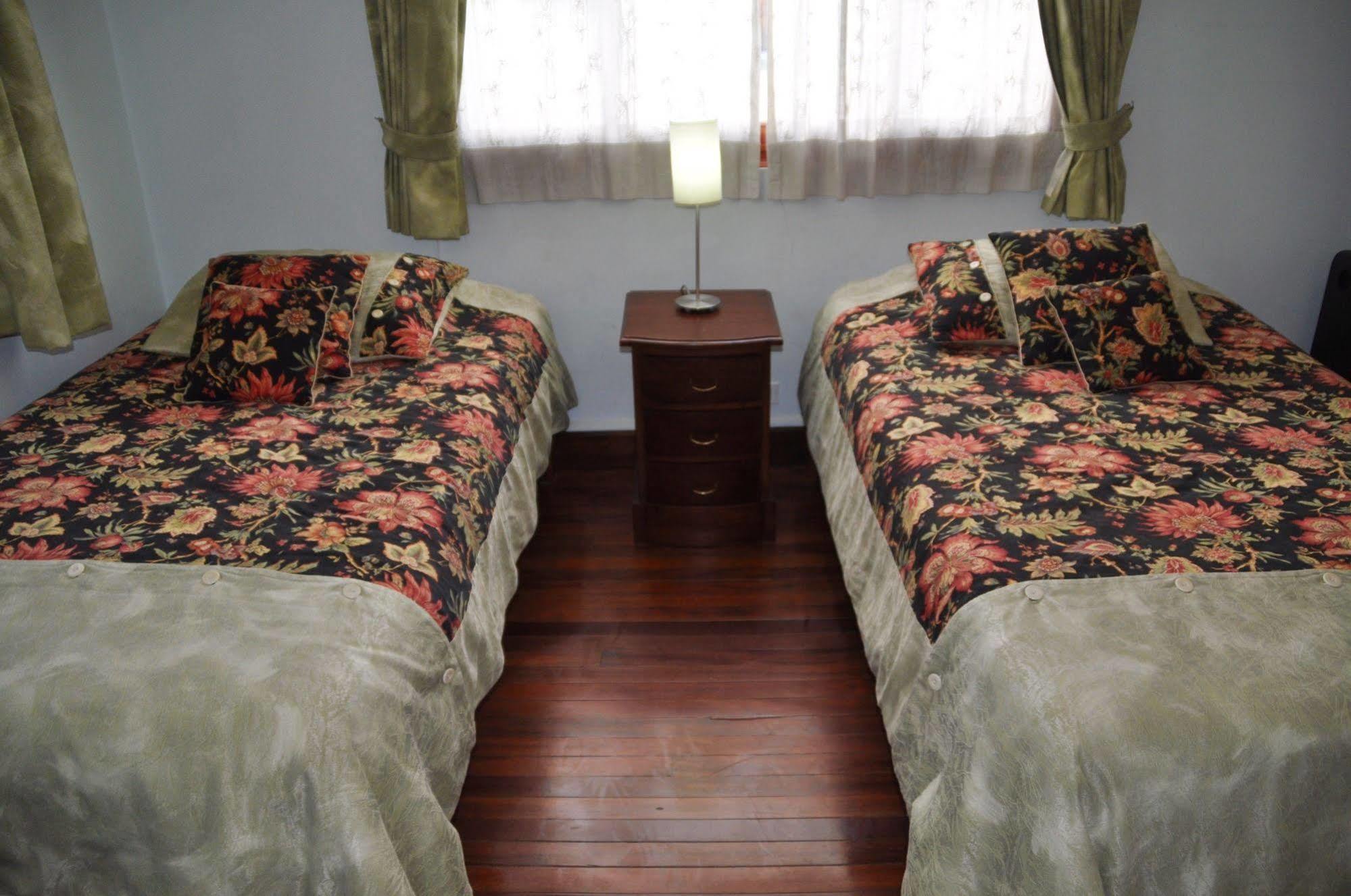 Boutique Hotel Casa Foch キト エクステリア 写真