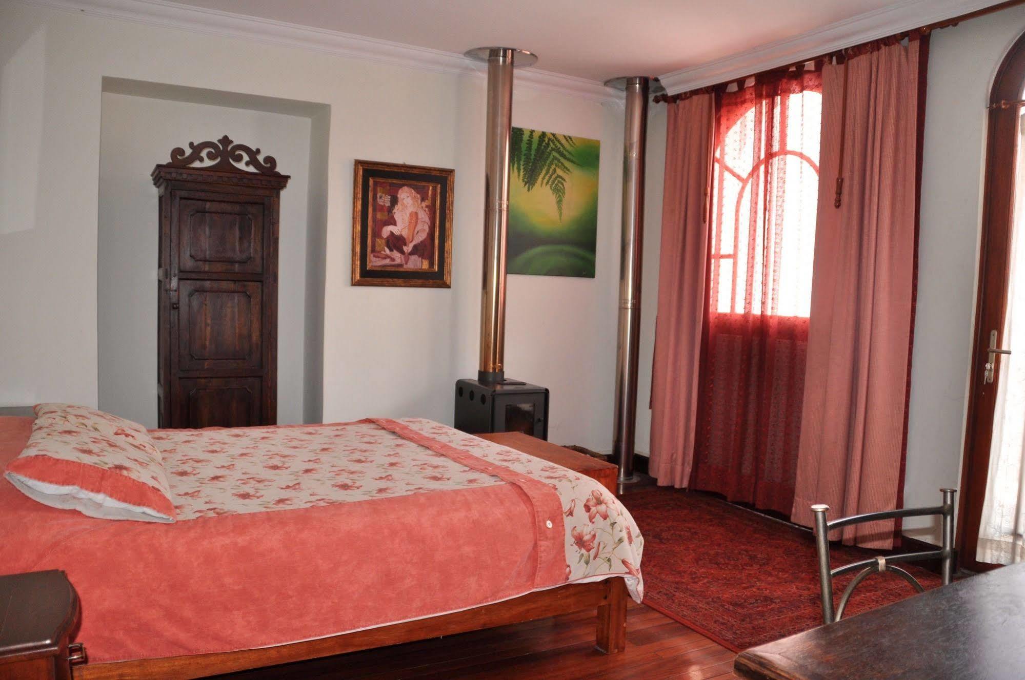 Boutique Hotel Casa Foch キト エクステリア 写真